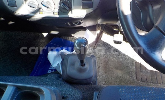 Buy Used Nissan Caravan Silver Car in Beitbridge in Matabeleland South Buy Used Nissan Caravan Silver Car in Beitbridge in Matabeleland South