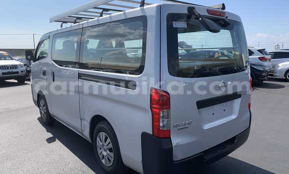 Buy Used Nissan Caravan Silver Car in Beitbridge in Matabeleland South Buy Used Nissan Caravan Silver Car in Beitbridge in Matabeleland South