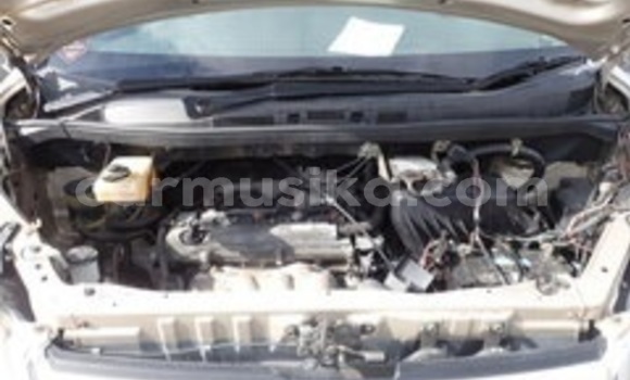 Acheter Occasion Voiture Toyota Noah Beige à Beitbridge, Matabeleland South Acheter Occasion Voiture Toyota Noah Beige à Beitbridge, Matabeleland South