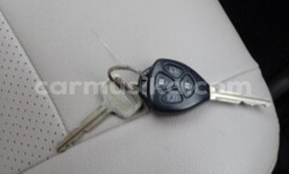 Acheter Occasion Voiture Toyota Noah Beige à Beitbridge, Matabeleland South Acheter Occasion Voiture Toyota Noah Beige à Beitbridge, Matabeleland South