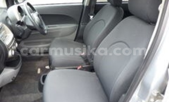 Nunua Ilio tumika Toyota Passo Fedha Gari ndani ya Beitbridge nchini Matabeleland Kusini Nunua Ilio tumika Toyota Passo Fedha Gari ndani ya Beitbridge nchini Matabeleland Kusini