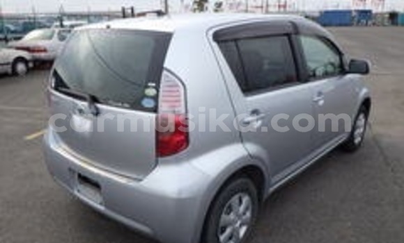 Nunua Ilio tumika Toyota Passo Fedha Gari ndani ya Beitbridge nchini Matabeleland Kusini Nunua Ilio tumika Toyota Passo Fedha Gari ndani ya Beitbridge nchini Matabeleland Kusini