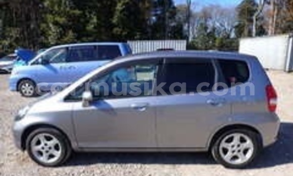Acheter Occasion Voiture Honda Fit Gris à Beitbridge, Matabeleland South Acheter Occasion Voiture Honda Fit Gris à Beitbridge, Matabeleland South