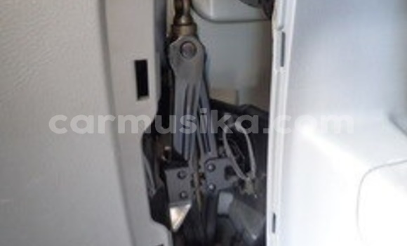 Acheter Occasion Voiture Toyota Noah Gris à Beitbridge, Matabeleland South Acheter Occasion Voiture Toyota Noah Gris à Beitbridge, Matabeleland South