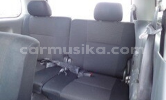 Acheter Occasion Voiture Toyota Noah Gris à Beitbridge, Matabeleland South Acheter Occasion Voiture Toyota Noah Gris à Beitbridge, Matabeleland South