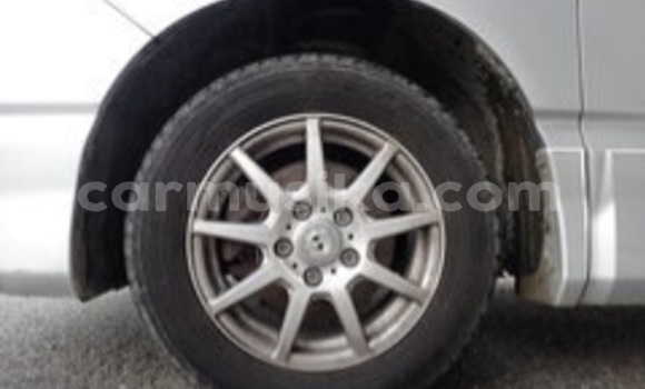 Acheter Occasion Voiture Toyota Noah Gris à Beitbridge, Matabeleland South Acheter Occasion Voiture Toyota Noah Gris à Beitbridge, Matabeleland South