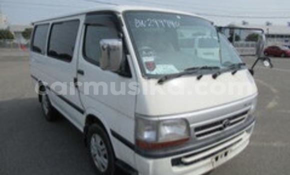 Acheter Occasion Voiture Toyota Hiace Blanc à Beitbridge, Matabeleland South Acheter Occasion Voiture Toyota Hiace Blanc à Beitbridge, Matabeleland South