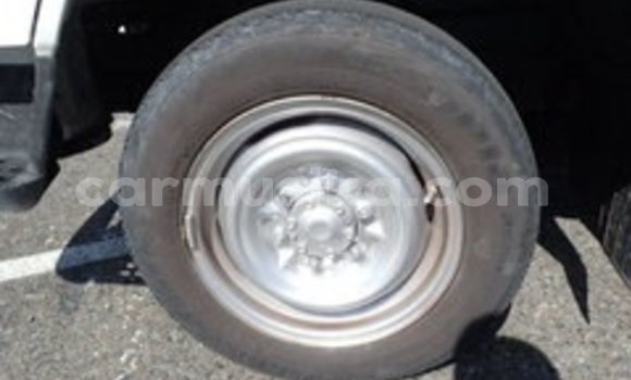 Acheter Occasion Utilitaire Toyota Dyna Blanc à Beitbridge, Matabeleland South Acheter Occasion Utilitaire Toyota Dyna Blanc à Beitbridge, Matabeleland South