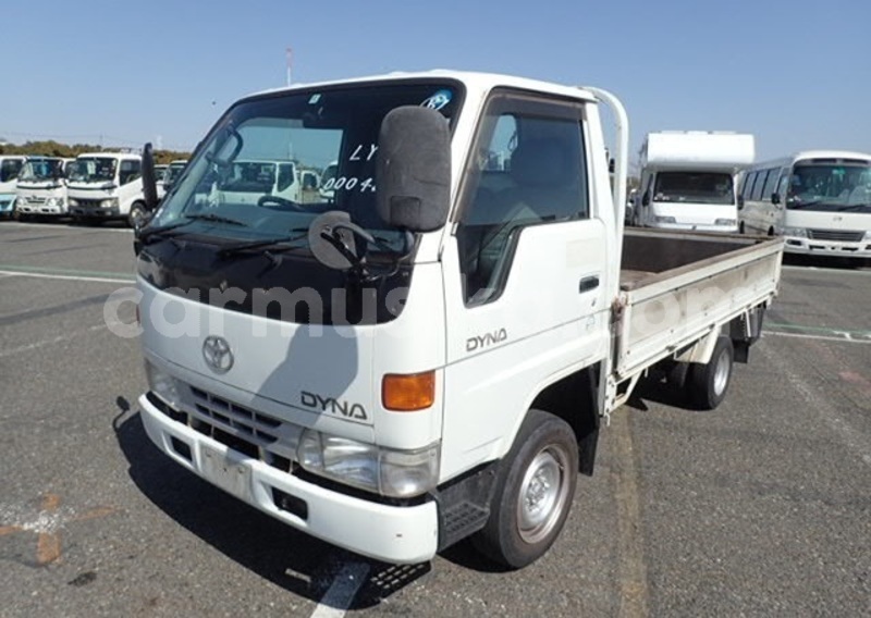 Big with watermark toyota dyna matabeleland south beitbridge 32520