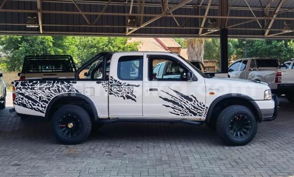 Acheter Occasion Voiture Ford Ranger Blanc à Beitbridge, Matabeleland South Acheter Occasion Voiture Ford Ranger Blanc à Beitbridge, Matabeleland South