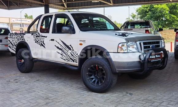 Acheter Occasion Voiture Ford Ranger Blanc à Beitbridge, Matabeleland South Acheter Occasion Voiture Ford Ranger Blanc à Beitbridge, Matabeleland South