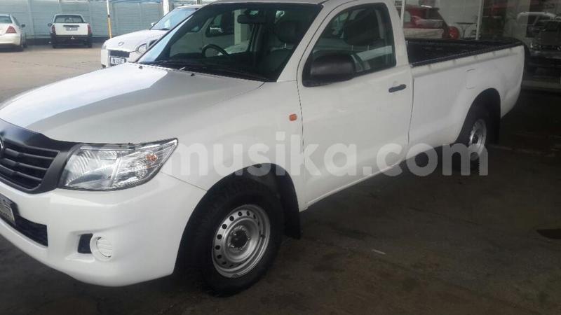 Big with watermark toyota hilux matabeleland south beitbridge 32523