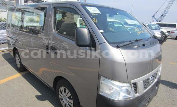 Nunua Ilio tumika Nissan Caravan Fedha Gari ndani ya Beitbridge nchini Matabeleland Kusini Nunua Ilio tumika Nissan Caravan Fedha Gari ndani ya Beitbridge nchini Matabeleland Kusini