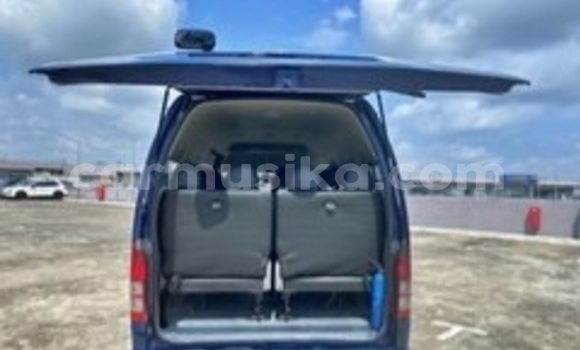 Acheter Occasion Voiture Toyota Hiace Bleu à Beitbridge, Matabeleland South Acheter Occasion Voiture Toyota Hiace Bleu à Beitbridge, Matabeleland South