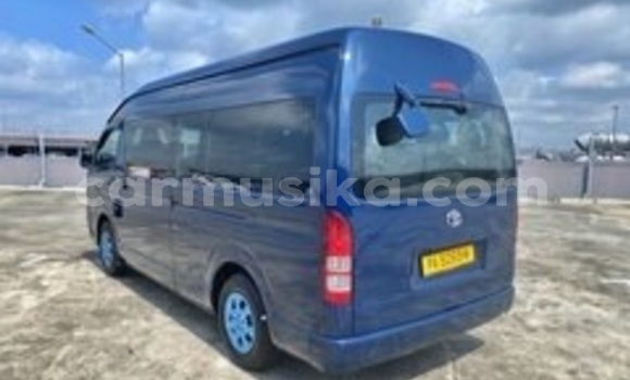 Acheter Occasion Voiture Toyota Hiace Bleu à Beitbridge, Matabeleland South Acheter Occasion Voiture Toyota Hiace Bleu à Beitbridge, Matabeleland South