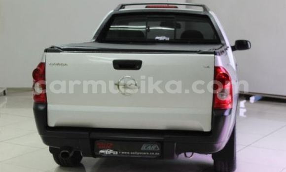 Acheter Occasion Voiture Opel Corsa Gris à Beitbridge, Matabeleland South Acheter Occasion Voiture Opel Corsa Gris à Beitbridge, Matabeleland South