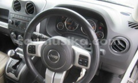 Acheter Occasion Voiture Jeep Compass Blanc à Beitbridge, Matabeleland South Acheter Occasion Voiture Jeep Compass Blanc à Beitbridge, Matabeleland South