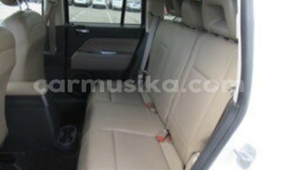 Acheter Occasion Voiture Jeep Compass Blanc à Beitbridge, Matabeleland South Acheter Occasion Voiture Jeep Compass Blanc à Beitbridge, Matabeleland South