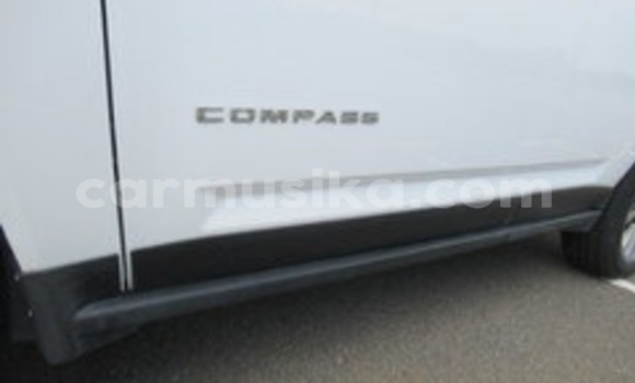 Acheter Occasion Voiture Jeep Compass Blanc à Beitbridge, Matabeleland South Acheter Occasion Voiture Jeep Compass Blanc à Beitbridge, Matabeleland South