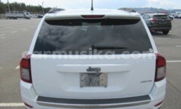 Acheter Occasion Voiture Jeep Compass Blanc à Beitbridge, Matabeleland South Acheter Occasion Voiture Jeep Compass Blanc à Beitbridge, Matabeleland South