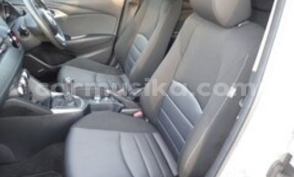 Acheter Occasion Voiture Mazda CX-3 Blanc à Beitbridge, Matabeleland South Acheter Occasion Voiture Mazda CX-3 Blanc à Beitbridge, Matabeleland South
