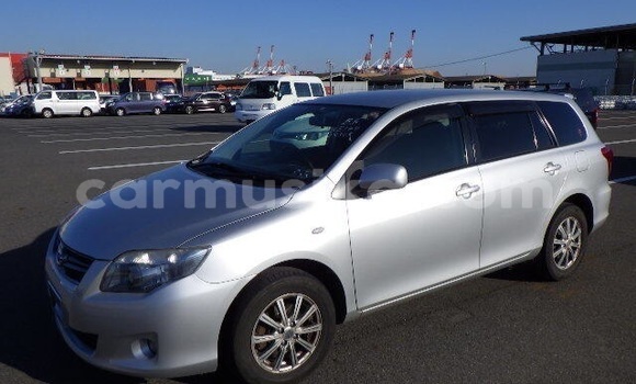 Buy Used Toyota Corolla Silver Car in Beitbridge in Matabeleland South