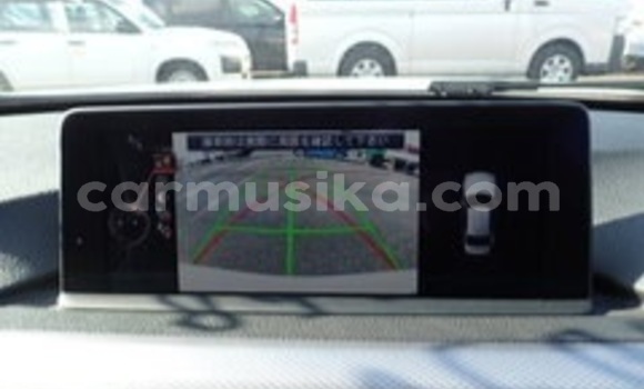 Acheter Occasion Voiture BMW 3–Series Blanc à Beitbridge, Matabeleland South Acheter Occasion Voiture BMW 3–Series Blanc à Beitbridge, Matabeleland South