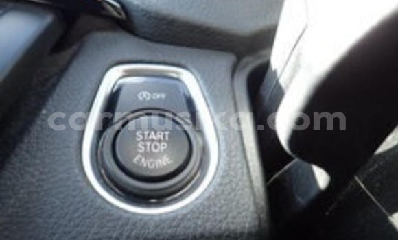 Acheter Occasion Voiture BMW 3–Series Blanc à Beitbridge, Matabeleland South Acheter Occasion Voiture BMW 3–Series Blanc à Beitbridge, Matabeleland South