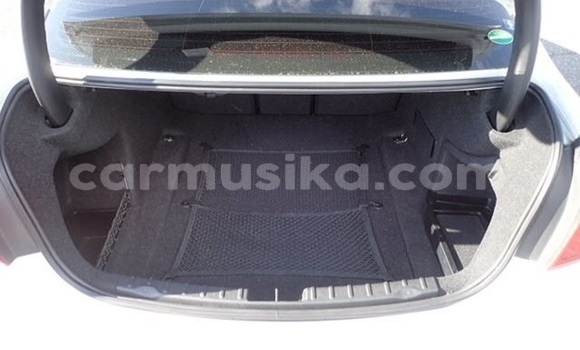 Acheter Occasion Voiture BMW 3–Series Blanc à Beitbridge, Matabeleland South Acheter Occasion Voiture BMW 3–Series Blanc à Beitbridge, Matabeleland South