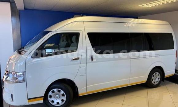 Tenga Tsaru Toyota 2000GT Chena Mota in Beitbridge in Matabeleland South Tenga Tsaru Toyota 2000GT Chena Mota in Beitbridge in Matabeleland South