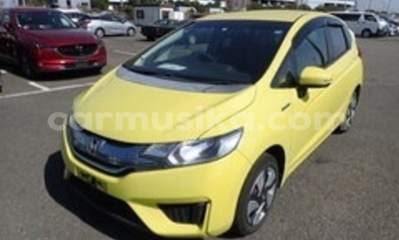 Acheter Occasion Voiture Honda Fit Vert à Beitbridge, Matabeleland South
