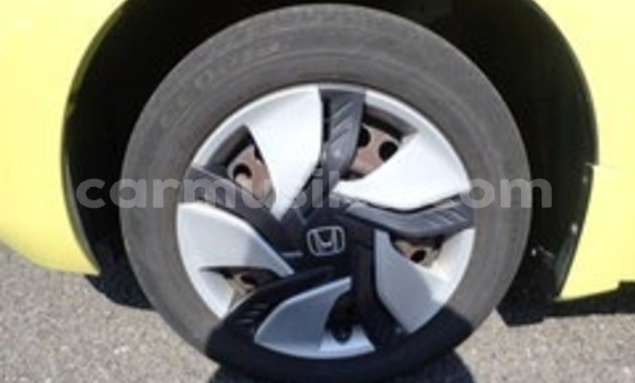 Acheter Occasion Voiture Honda Fit Vert à Beitbridge, Matabeleland South Acheter Occasion Voiture Honda Fit Vert à Beitbridge, Matabeleland South