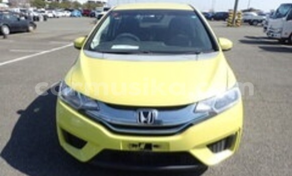 Acheter Occasion Voiture Honda Fit Vert à Beitbridge, Matabeleland South Acheter Occasion Voiture Honda Fit Vert à Beitbridge, Matabeleland South