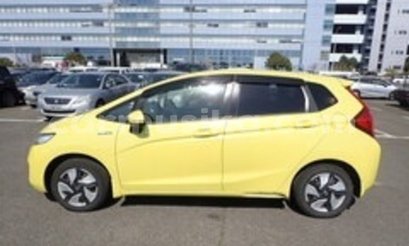 Acheter Occasion Voiture Honda Fit Vert à Beitbridge, Matabeleland South Acheter Occasion Voiture Honda Fit Vert à Beitbridge, Matabeleland South