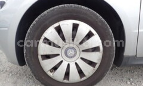 Nunua Ilio tumika Mercedes‒Benz A–Class Fedha Gari ndani ya Beitbridge nchini Matabeleland Kusini Nunua Ilio tumika Mercedes‒Benz A–Class Fedha Gari ndani ya Beitbridge nchini Matabeleland Kusini