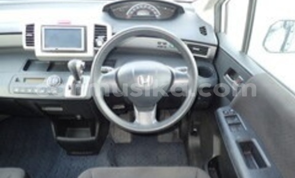 Acheter Occasion Voiture Honda Freed Blanc à Beitbridge, Matabeleland South Acheter Occasion Voiture Honda Freed Blanc à Beitbridge, Matabeleland South