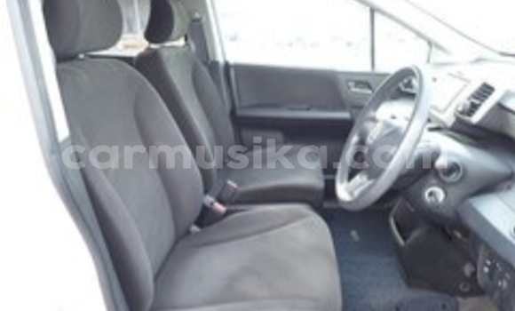 Acheter Occasion Voiture Honda Freed Blanc à Beitbridge, Matabeleland South Acheter Occasion Voiture Honda Freed Blanc à Beitbridge, Matabeleland South