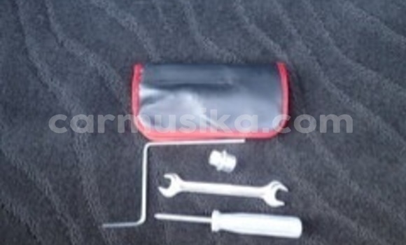 Acheter Occasion Voiture BMW X5 Blanc à Beitbridge, Matabeleland South Acheter Occasion Voiture BMW X5 Blanc à Beitbridge, Matabeleland South