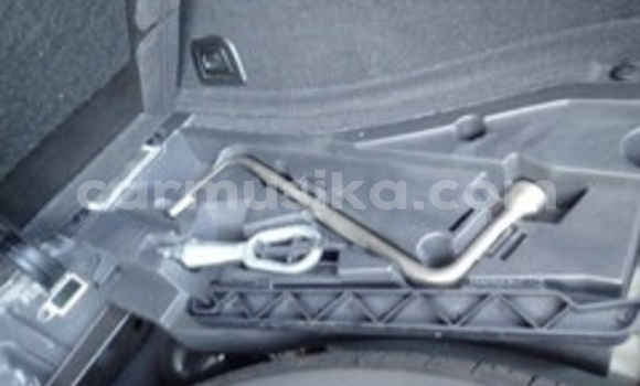 Acheter Occasion Voiture BMW X5 Blanc à Beitbridge, Matabeleland South Acheter Occasion Voiture BMW X5 Blanc à Beitbridge, Matabeleland South