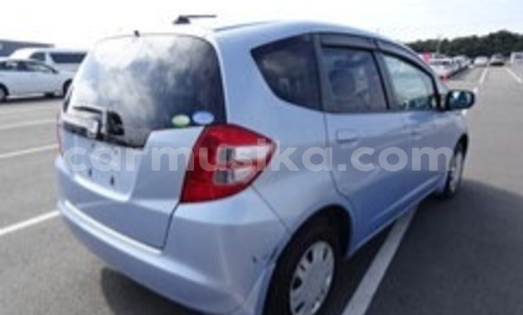 Acheter Occasion Voiture Honda Fit Bleu à Beitbridge, Matabeleland South Acheter Occasion Voiture Honda Fit Bleu à Beitbridge, Matabeleland South