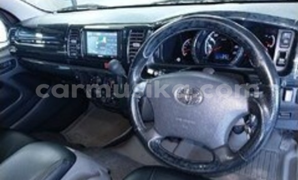 Acheter Occasion Voiture Toyota Hiace Bleu à Beitbridge, Matabeleland South Acheter Occasion Voiture Toyota Hiace Bleu à Beitbridge, Matabeleland South