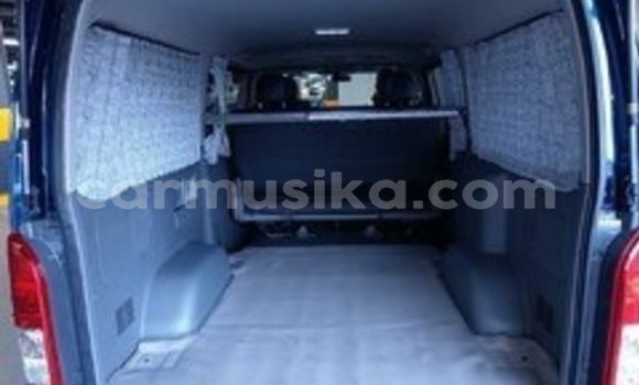 Acheter Occasion Voiture Toyota Hiace Bleu à Beitbridge, Matabeleland South Acheter Occasion Voiture Toyota Hiace Bleu à Beitbridge, Matabeleland South