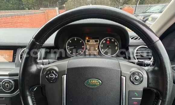 Nunua Ilio tumika Land Rover Discovery Fedha Gari ndani ya Beitbridge nchini Matabeleland Kusini Nunua Ilio tumika Land Rover Discovery Fedha Gari ndani ya Beitbridge nchini Matabeleland Kusini