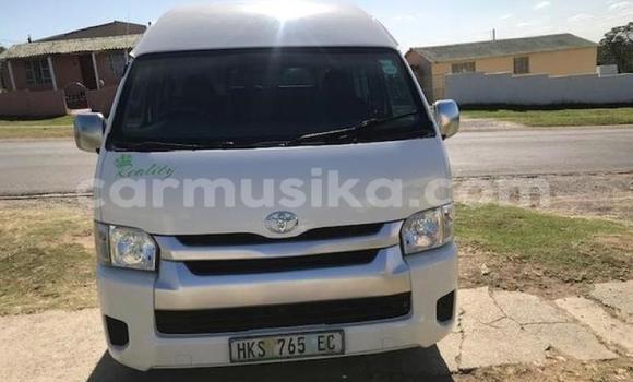 Tenga Tsaru Toyota 2000GT Chena Mota in Beitbridge in Matabeleland South Tenga Tsaru Toyota 2000GT Chena Mota in Beitbridge in Matabeleland South