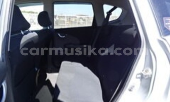 Acheter Occasion Voiture Honda Fit Gris à Beitbridge, Matabeleland South Acheter Occasion Voiture Honda Fit Gris à Beitbridge, Matabeleland South