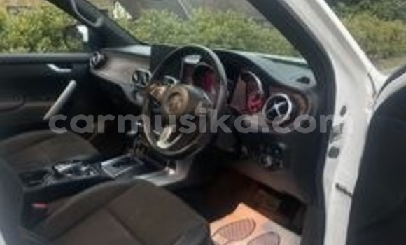 Acheter Occasion Voiture Mercedes‒Benz X-klasse Concept Gris à Beitbridge, Matabeleland South Acheter Occasion Voiture Mercedes‒Benz X-klasse Concept Gris à Beitbridge, Matabeleland South