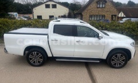 Acheter Occasion Voiture Mercedes‒Benz X-klasse Concept Gris à Beitbridge, Matabeleland South Acheter Occasion Voiture Mercedes‒Benz X-klasse Concept Gris à Beitbridge, Matabeleland South