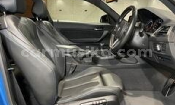 Acheter Occasion Voiture BMW M4 Bleu à Beitbridge, Matabeleland South Acheter Occasion Voiture BMW M4 Bleu à Beitbridge, Matabeleland South