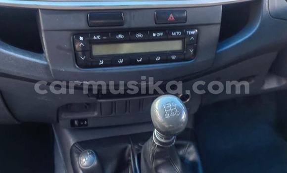 Acheter Occasion Voiture Toyota Hilux Blanc à Beitbridge, Matabeleland South Acheter Occasion Voiture Toyota Hilux Blanc à Beitbridge, Matabeleland South