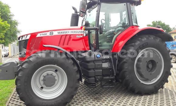 Acheter Occasion Voiture Tatra 77 Rouge à Beitbridge, Matabeleland South Acheter Occasion Voiture Tatra 77 Rouge à Beitbridge, Matabeleland South